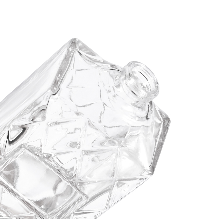 30ml Luxury Embossed Glass Perfume Bottle with Black Cap – Custom Clear Fragrance Bottle Packaging