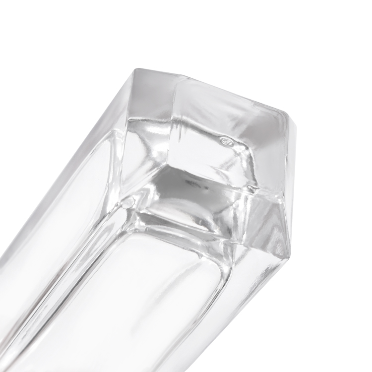 Luxury Faceted Glass Perfume Bottle with Metal Cap Thick Base Premium Fragrance Packaging