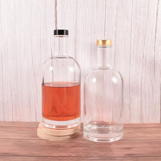 750ml Wholesale New Style Liquor Vodka Whiskey Glass Bottles 
