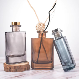 Wholesale 150ml Square Empty Glass Reed Diffuser Bottle with Cork