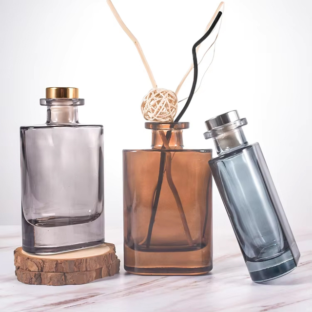Wholesale 150ml Square Empty Glass Reed Diffuser Bottle with Cork