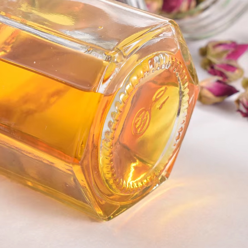 How to Remove Labels from Glass Jar