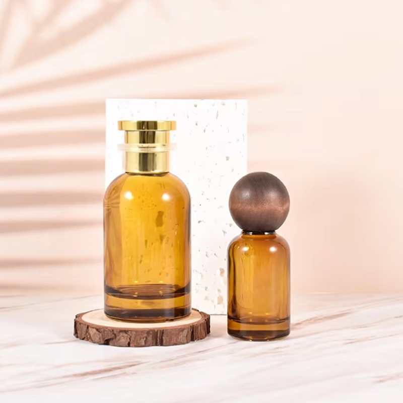 Wholesale Custom Logo 30ml 50ml 100ml Amber Round Empty Glass Perfume Bottles with wooden Cap