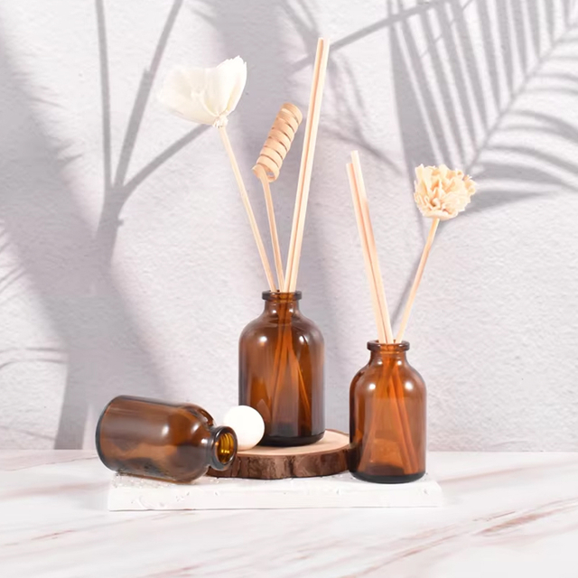 Customized Small Opening 30ml 50ml 100ml Amber Glass Reed Diffuser Aroma Bottle