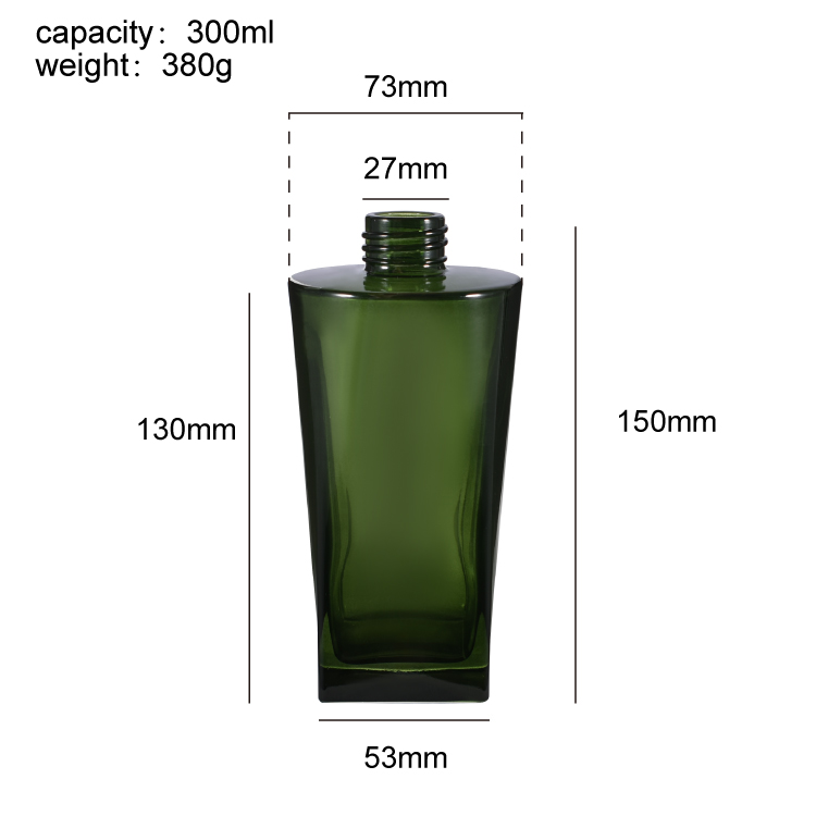 Premium Green Square Glass Reed Diffuser Bottle with Black Cap Custom Aromatherapy Diffuser Bottle for Home Fragrance